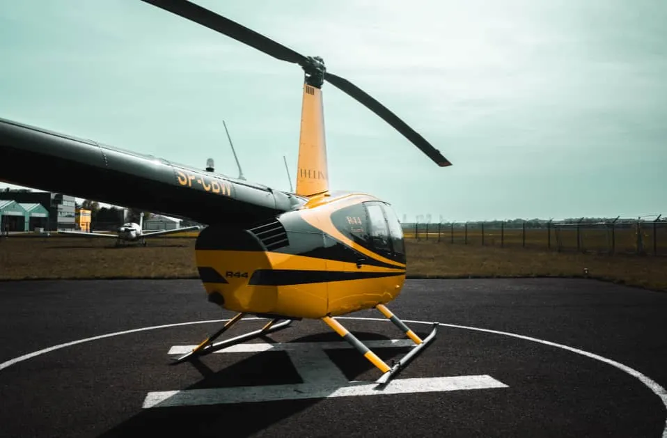 Zdjęcie Ile kosztuje lot helikopterem? Ceny, które mogą Cię zaskoczyć