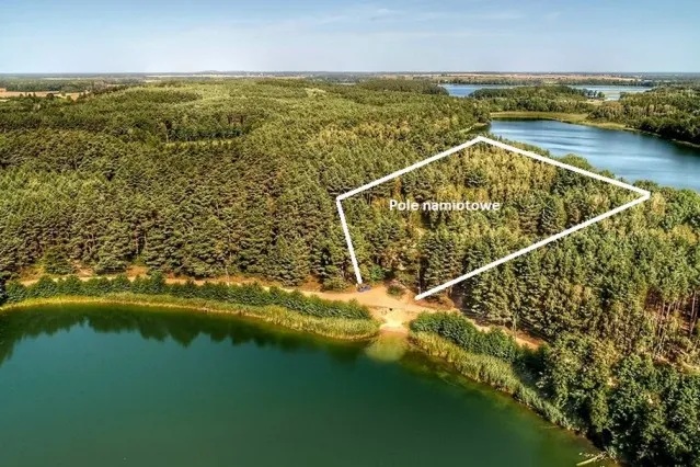 Zdjęcie Najlepsze pola namiotowe nad jeziorem w Dolnym Śląsku na wypoczynek