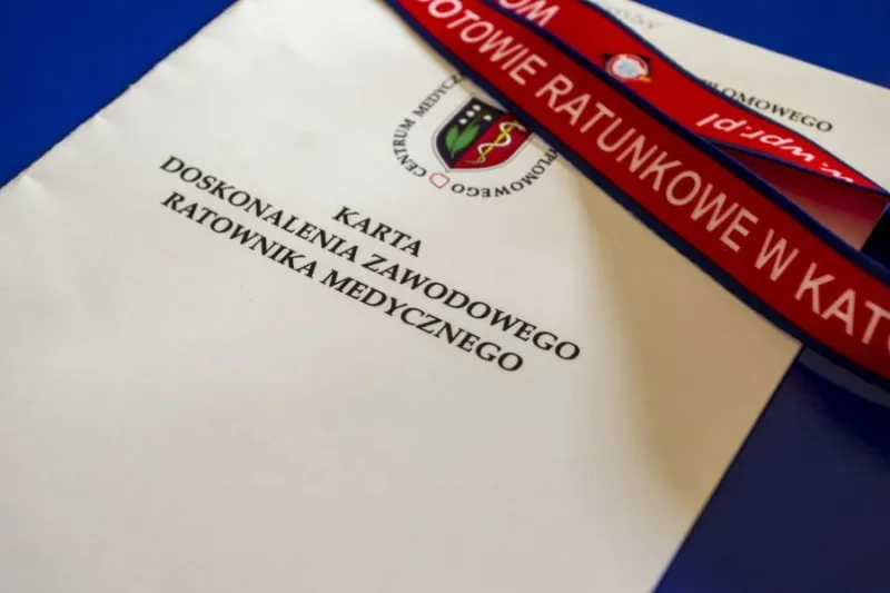 Zdjęcie Jak zostać ratownikiem medycznym bez studiów - sprawdź możliwe opcje