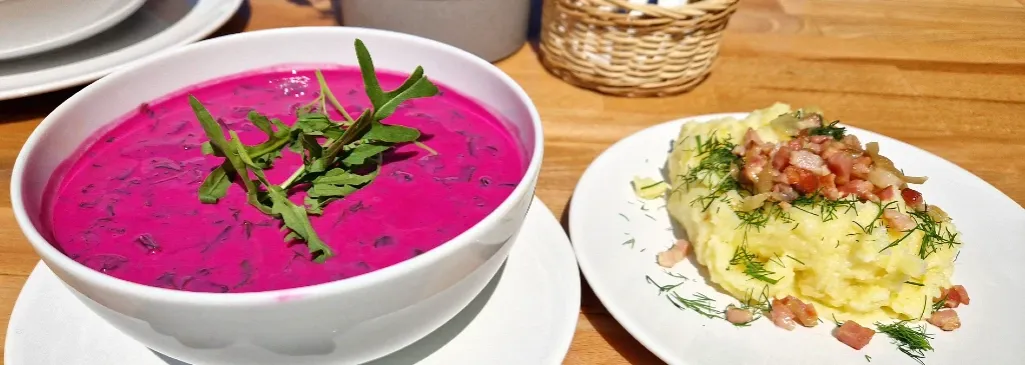 Zdjęcie Co zjeść w Toruniu? Najlepsze restauracje i lokalne smaki, które musisz spróbować