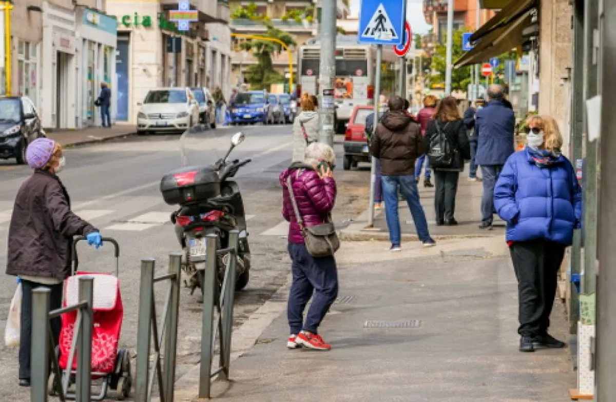 Zdjęcie Jaka ustawa nakazuje noszenie maseczek? Sprawdź, co musisz wiedzieć