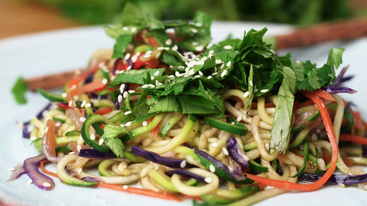 Zdjęcie Jak zastąpić makaron chow mein? Sprawdzone alternatywy i porady