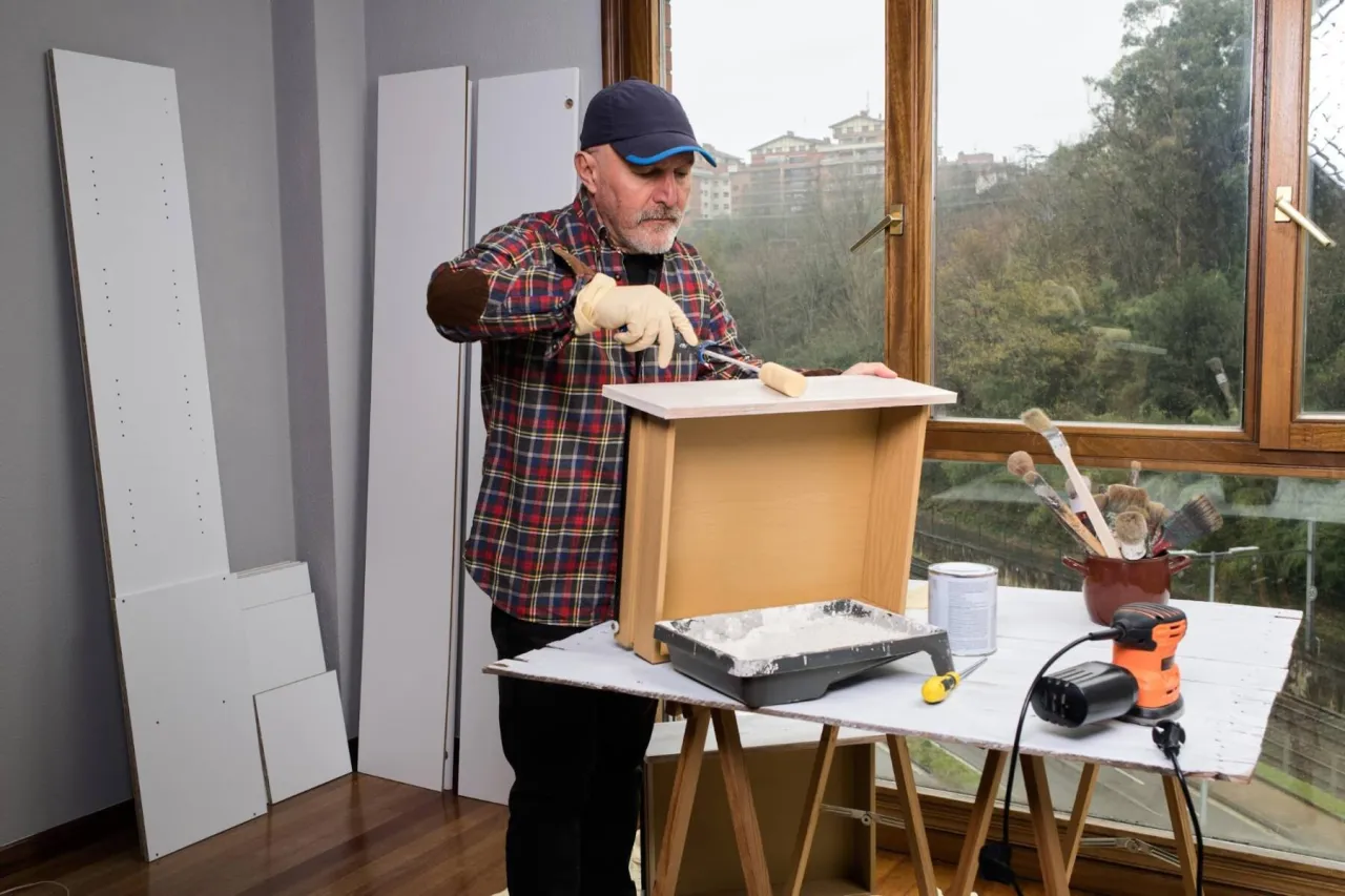 Zdjęcie Jak odnowić meble z płyty wiórowej i przywrócić im blask bez wysiłku