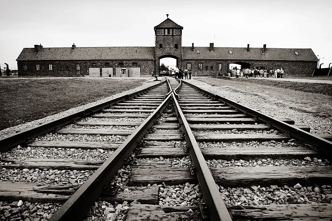 Zdjęcie Czy w Auschwitz straszy? Przerażające historie i świadectwa odwiedzających