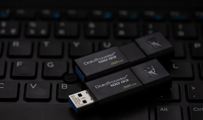 Zdjęcie Jak odzyskać dane z pendrive za darmo i uniknąć ich utraty