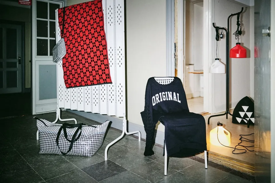 Zdjęcie Kotwa Oxford IKEA: klucz do stabilności i bezpieczeństwa regałów BILLY