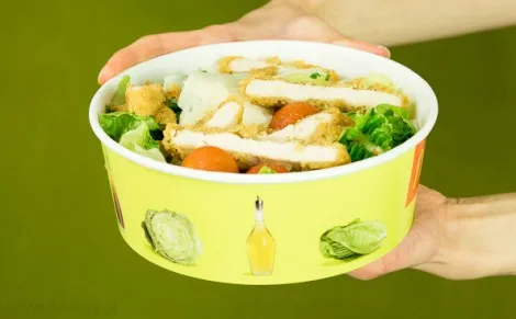 Zdjęcie Ile kosztuje sałatka premium w McDonald's? Sprawdź ceny i porównaj menu!