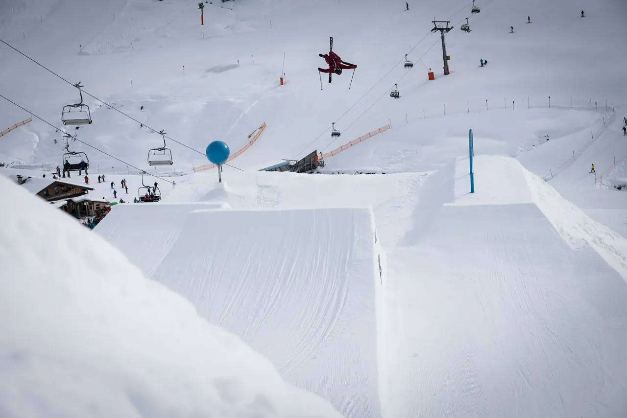Zdjęcie Mayrhofen snowpark: idealne miejsce dla snowboardzistów i narciarzy