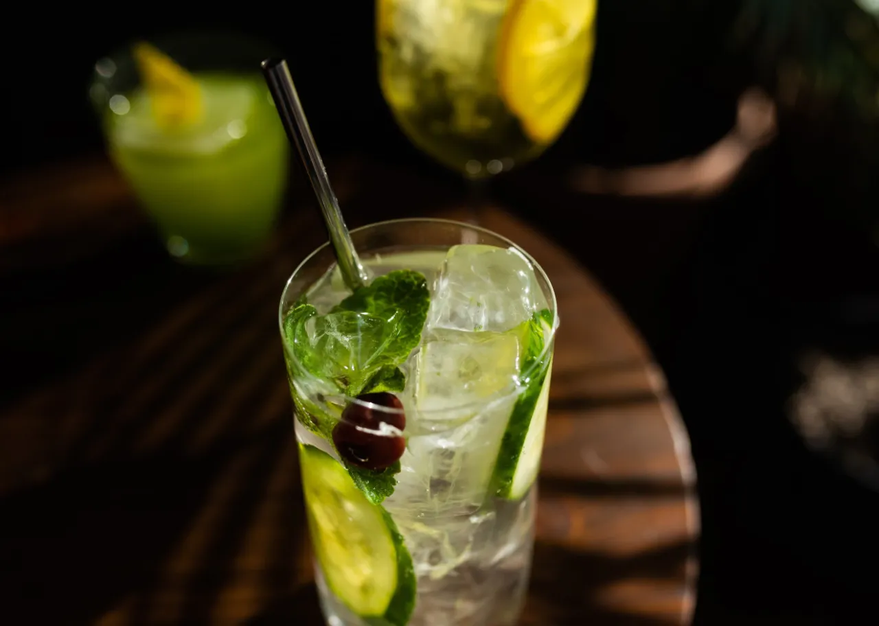 Zdjęcie Pyszne drinki ze spritem, które zaskoczą Twoich gości