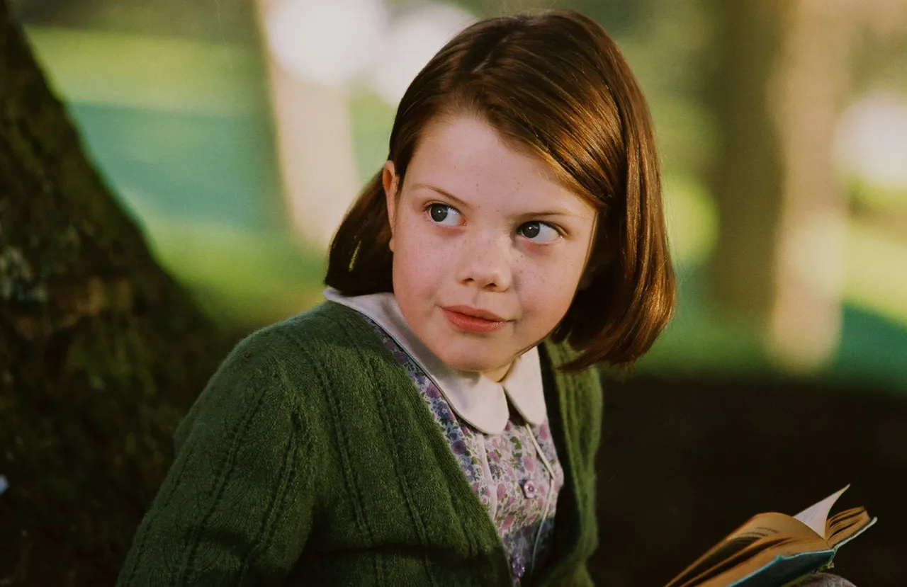 Zdjęcie Łucja Pevensie ile ma lat? Odkryj jej wiek w książce i filmie