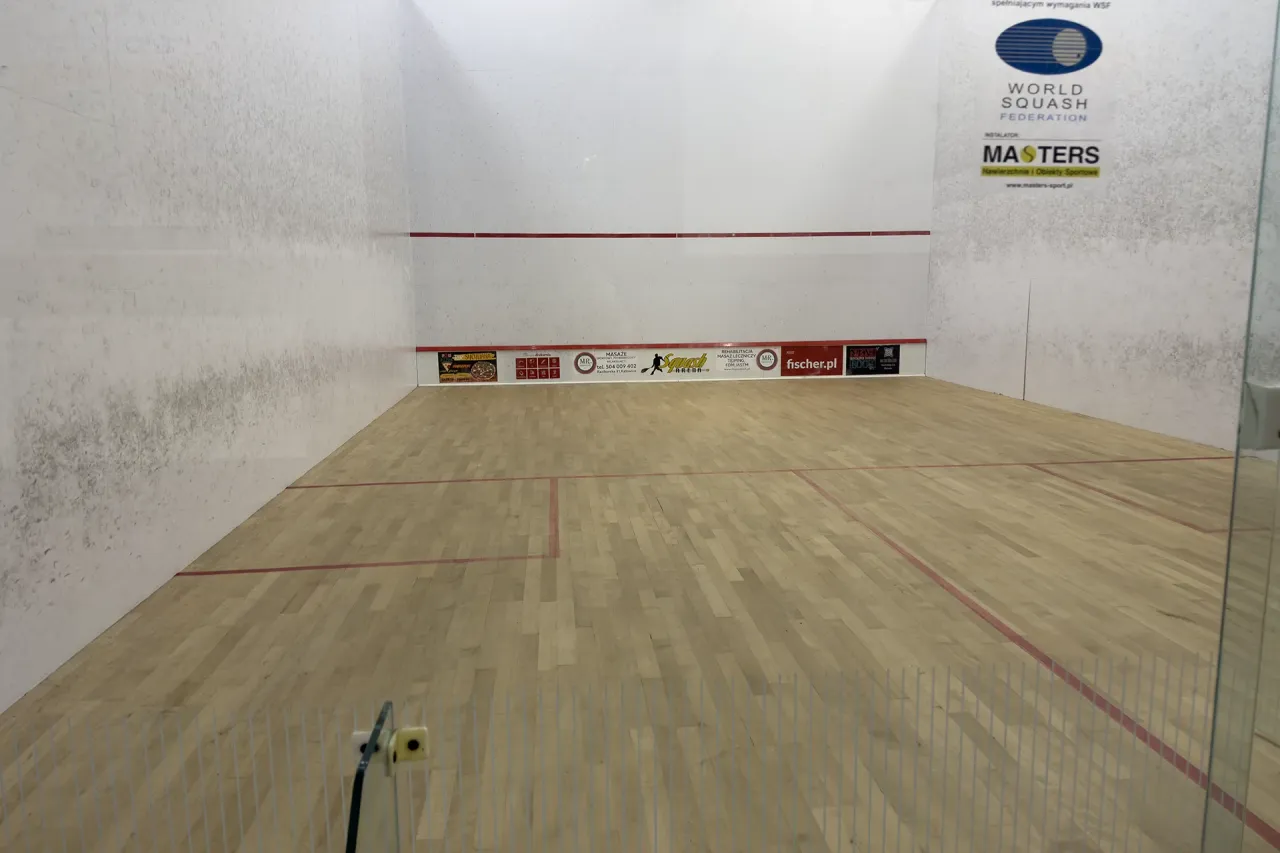 Zdjęcie Squash arena w Katowicach – idealne miejsce na treningi i zabawę