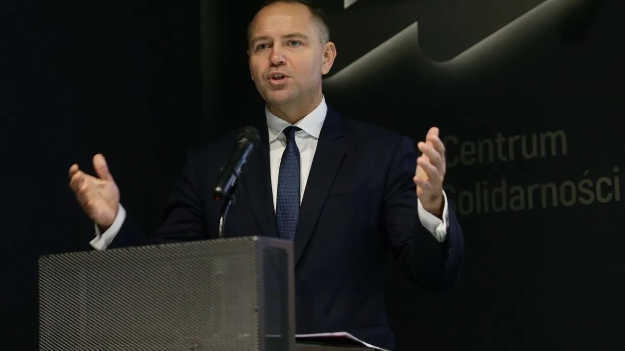 Zdjęcie Karol Nawrocki jakie ma wykształcenie? Odkryj jego doktorat z historii