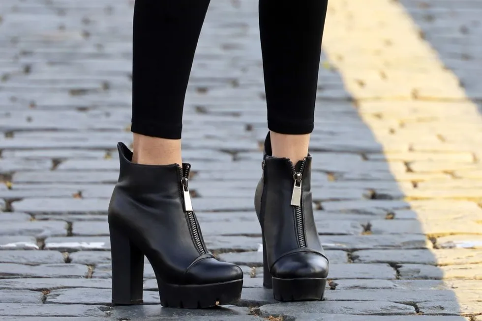 Zdjęcie Botki na obcasie dla kogo? Odkryj idealne modele dla siebie