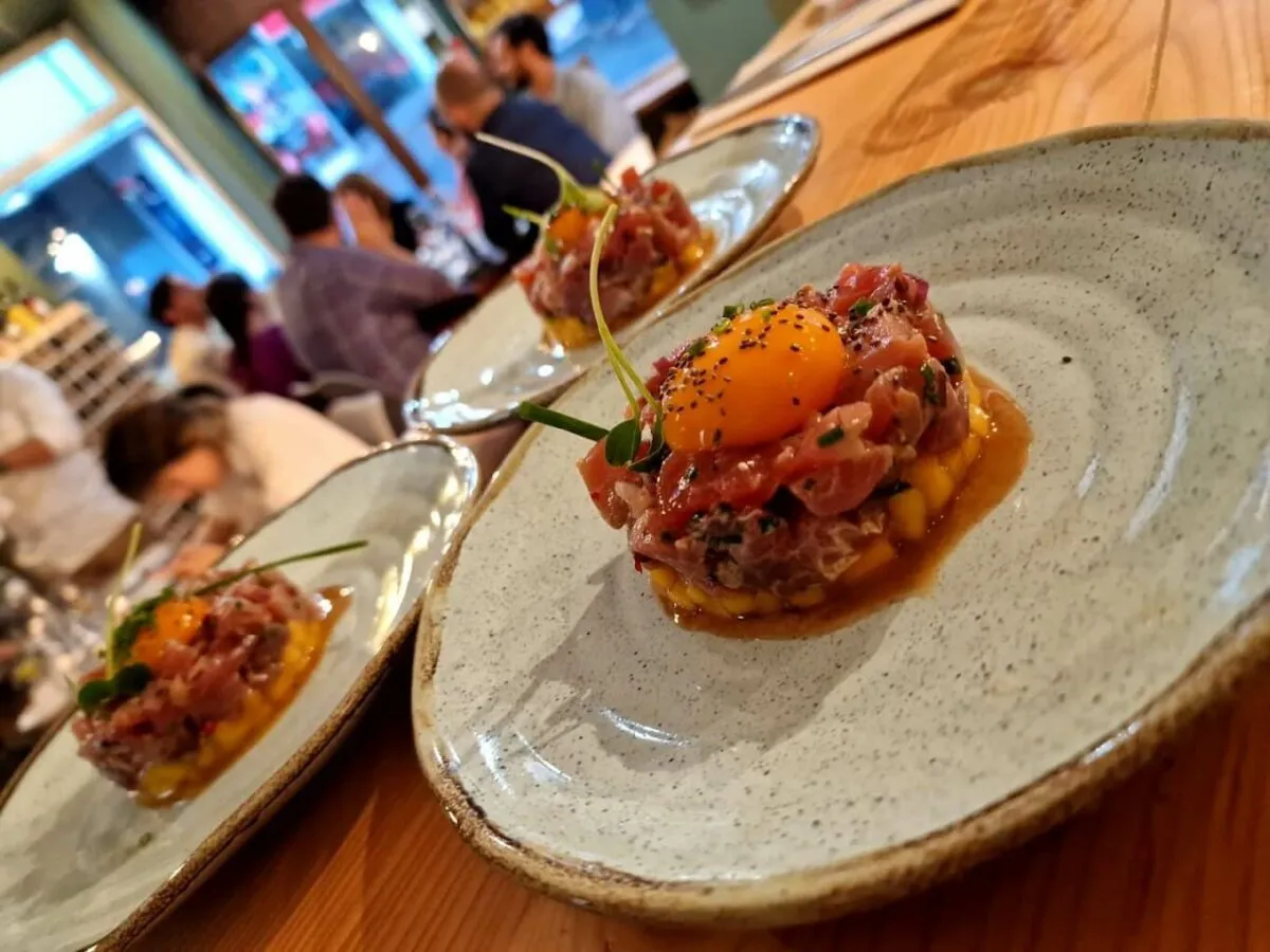 Zdjęcie Gdzie zjeść w Funchal? Odkryj najlepsze restauracje i lokalne smaki