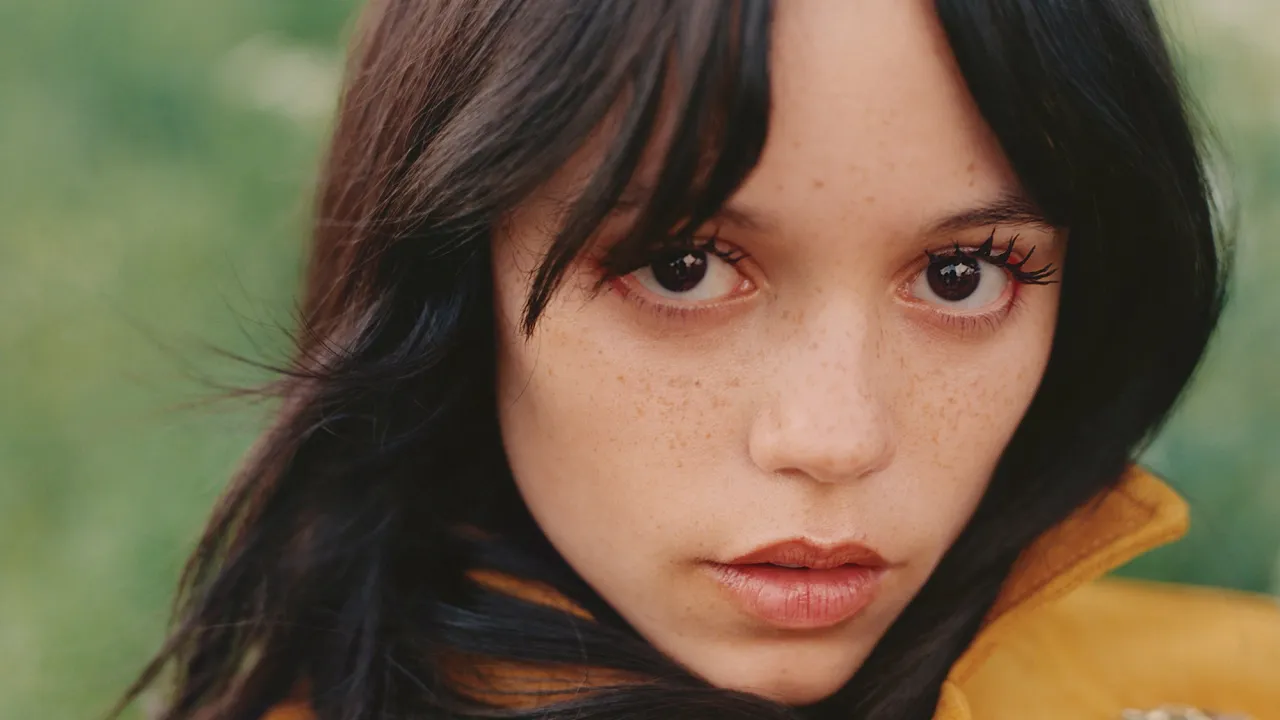 Zdjęcie Jenna Ortega: Poznaj wiek młodej gwiazdy serialu Wednesday