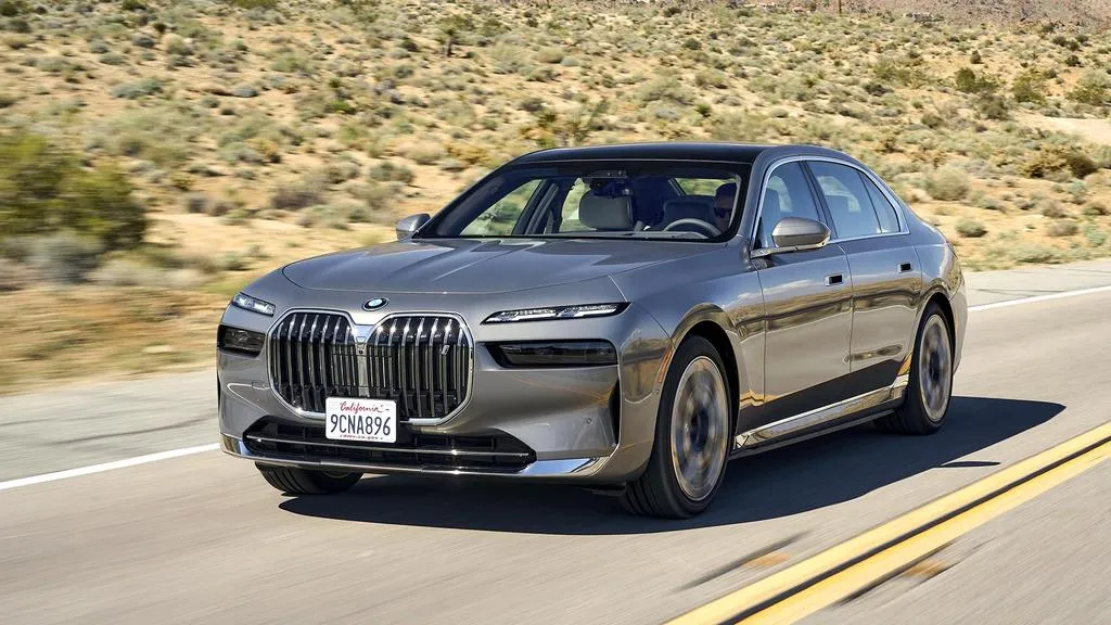 Zdjęcie BMW 740i – luksus i osiągi, które zaskoczą każdego kierowcę