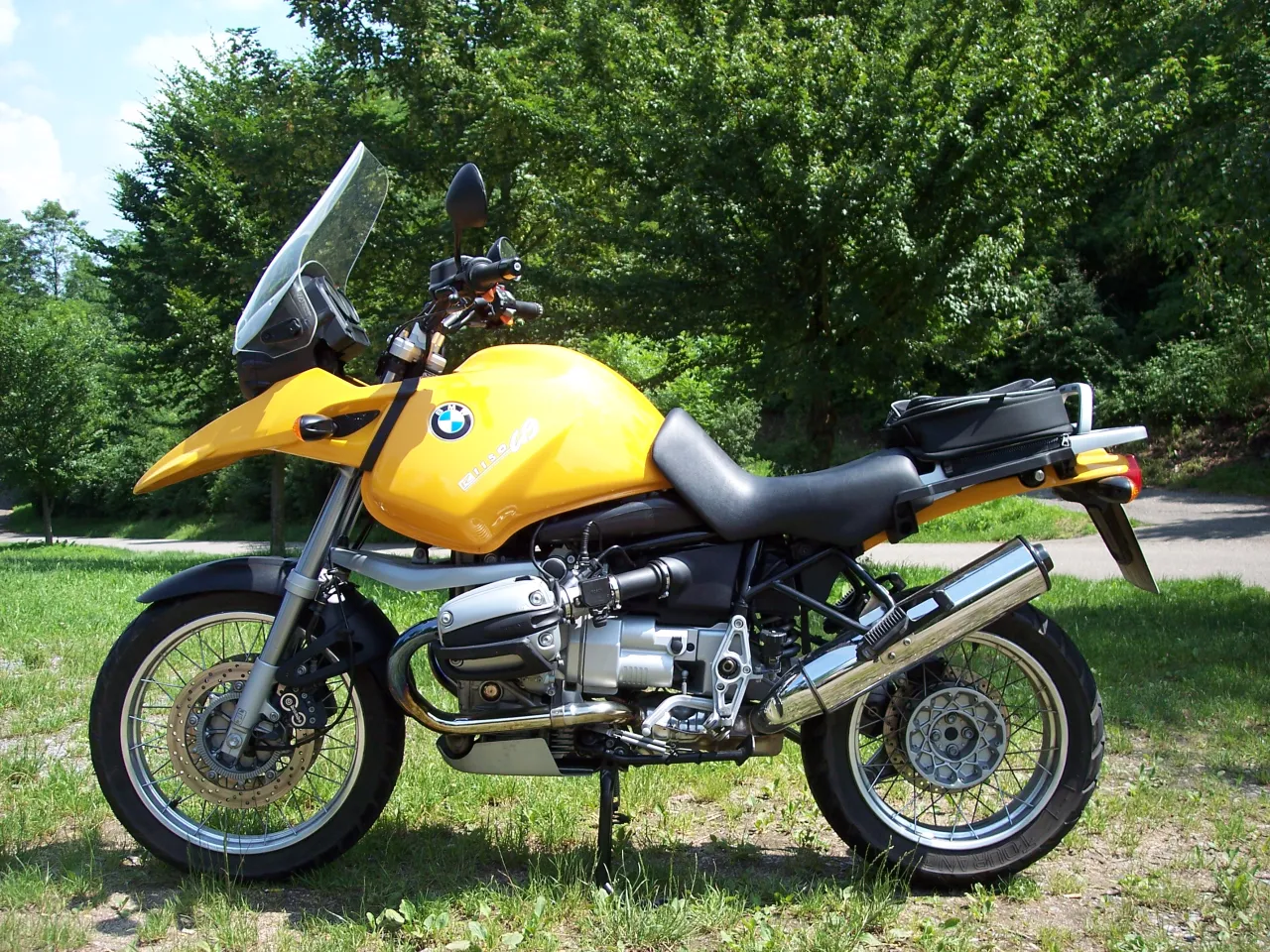 Zdjęcie BMW R 1150 GS – niezwykły motocykl enduro, który zaskakuje komfortem i wydajnością