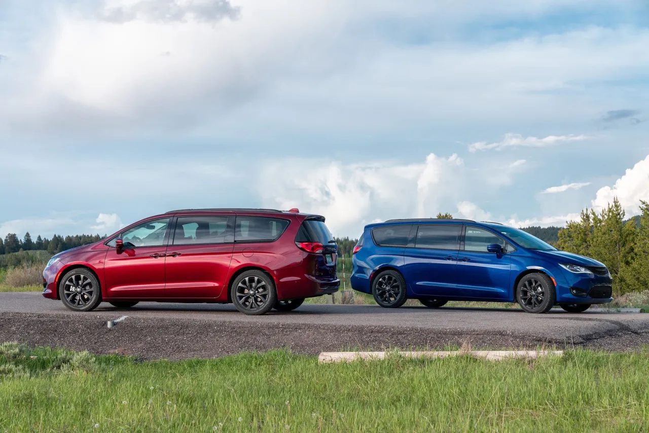 Zdjęcie Chrysler Pacifica jaki silnik wybrać, aby uniknąć wysokich kosztów eksploatacji?