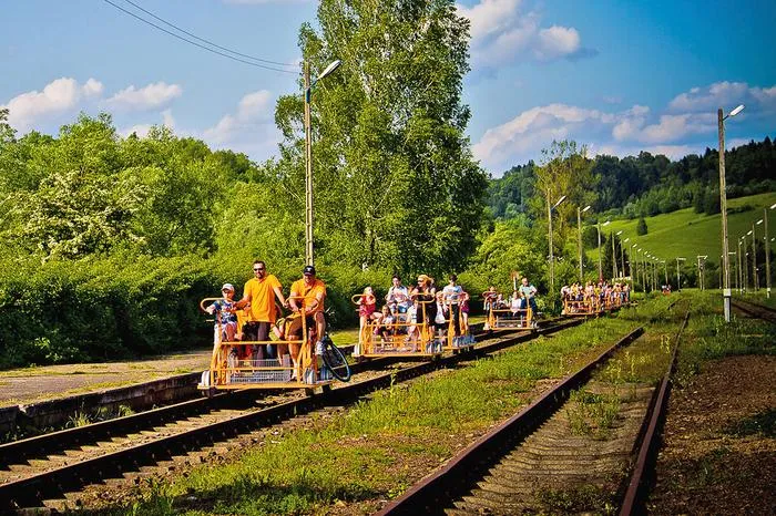 Zdjęcie Gdzie z dzieckiem w Podkarpackiem? Odkryj najlepsze atrakcje rodzinne