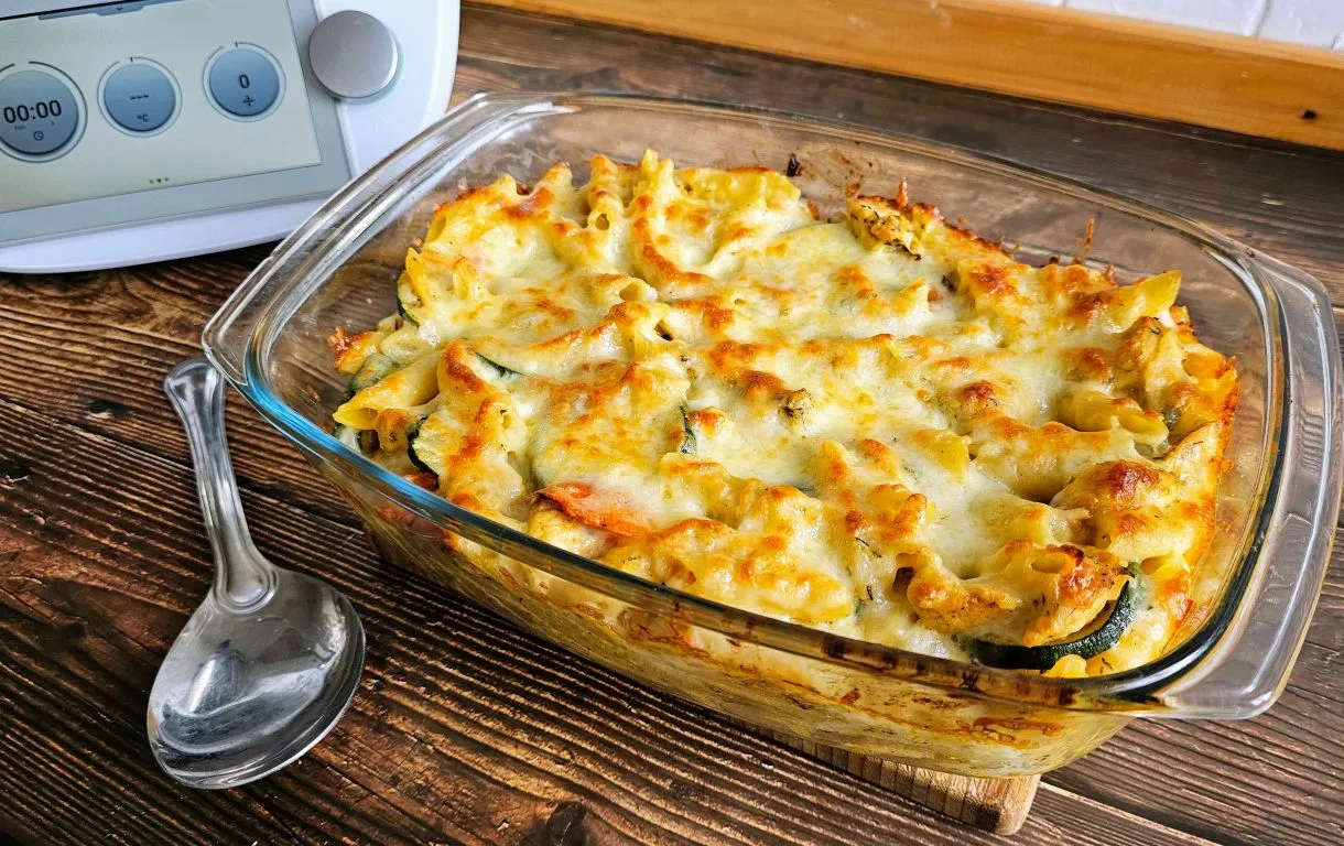 Zdjęcie Zapiekanka z Makaronem i Kurczakiem: Przepis Krok po Kroku