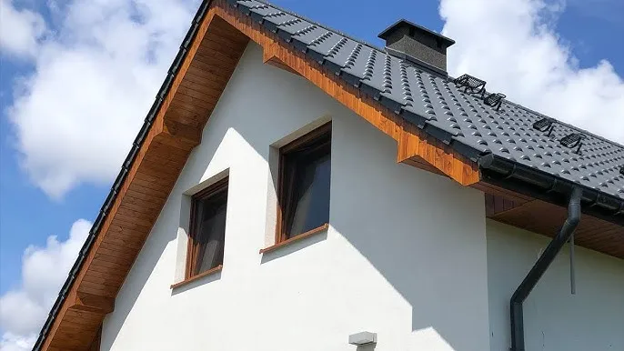 Zdjęcie Podbitka Dachowa: Jakie Są Realne Koszty? Zabezpiecz Swój Dom