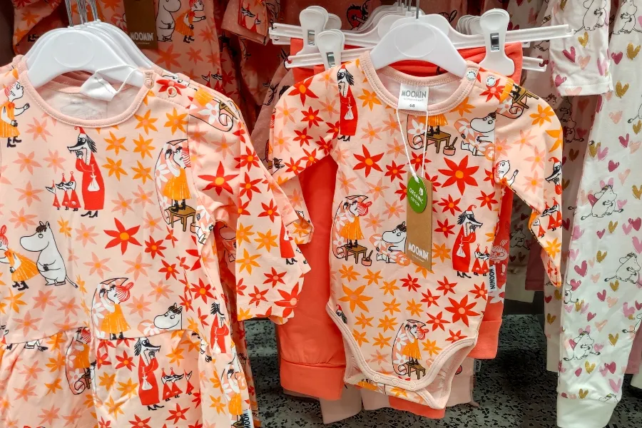 Zdjęcie Helsinki co warto kupić: odkryj unikalne pamiątki i smaki Finlandii