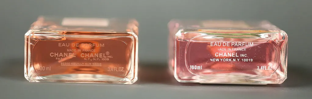 Zdjęcie Jak rozpoznać podróbki perfum? Sprawdź swój zapach!