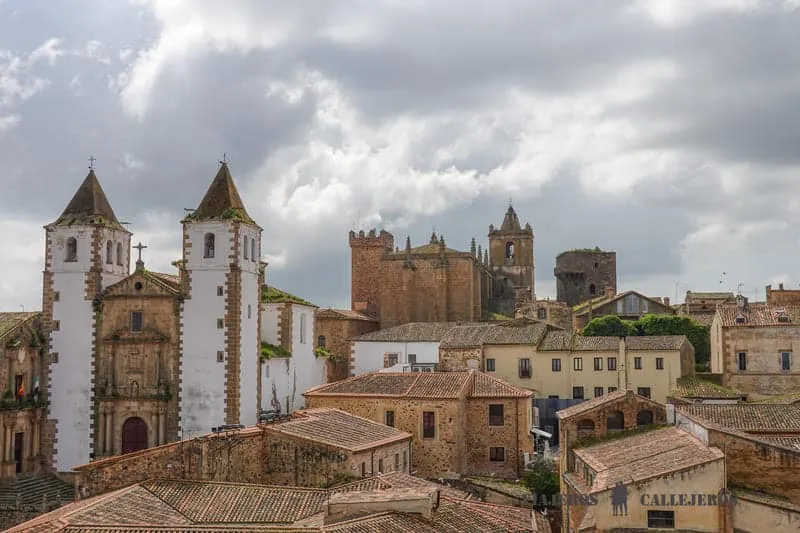 Zdjęcie Los mejores lugares que visitar en Cáceres para una experiencia inolvidable