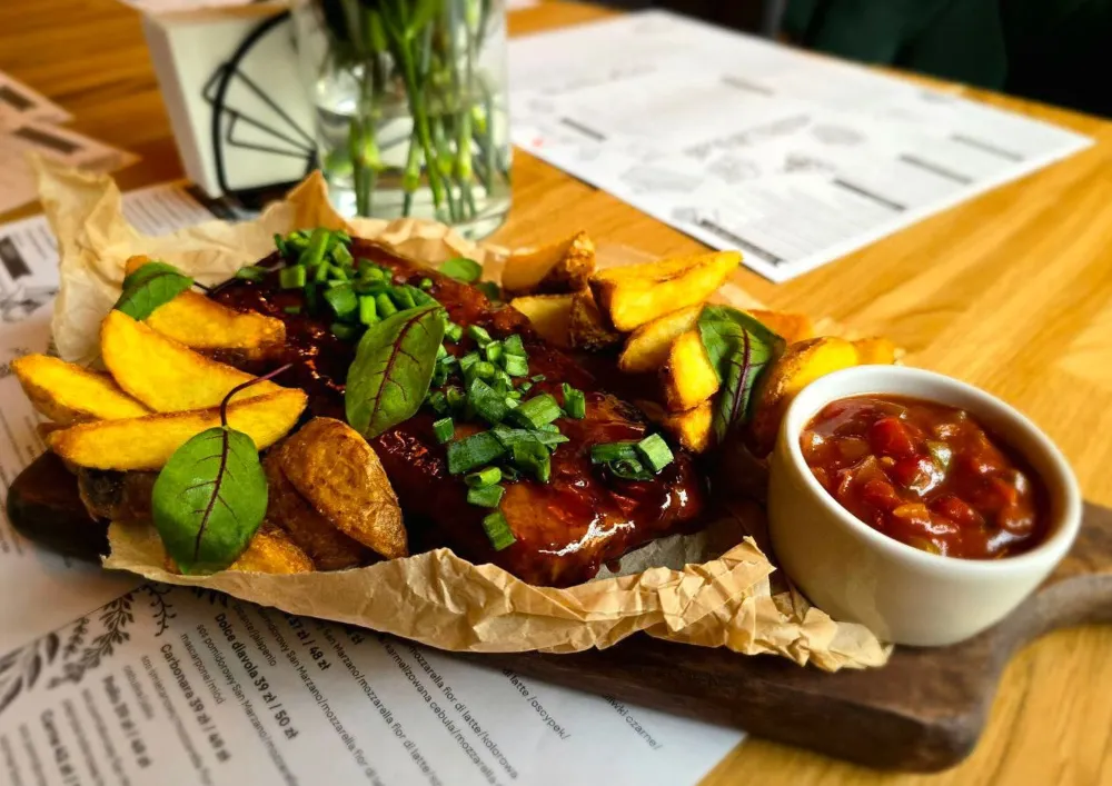 Zdjęcie Gdzie zjeść w Radomiu? Sprawdź najlepsze restauracje i ich dania