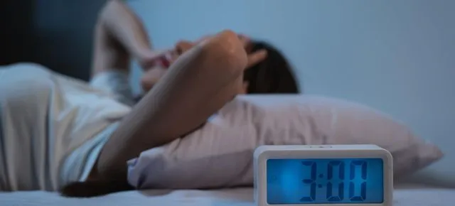 Zdjęcie Lęki nocne u dorosłych objawy: Jak je rozpoznać i zrozumieć?