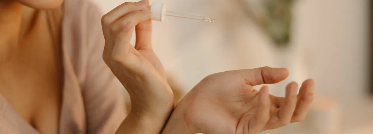Zdjęcie Dlaczego perfumy na mnie nie pachną? Odkryj przyczyny i rozwiązania