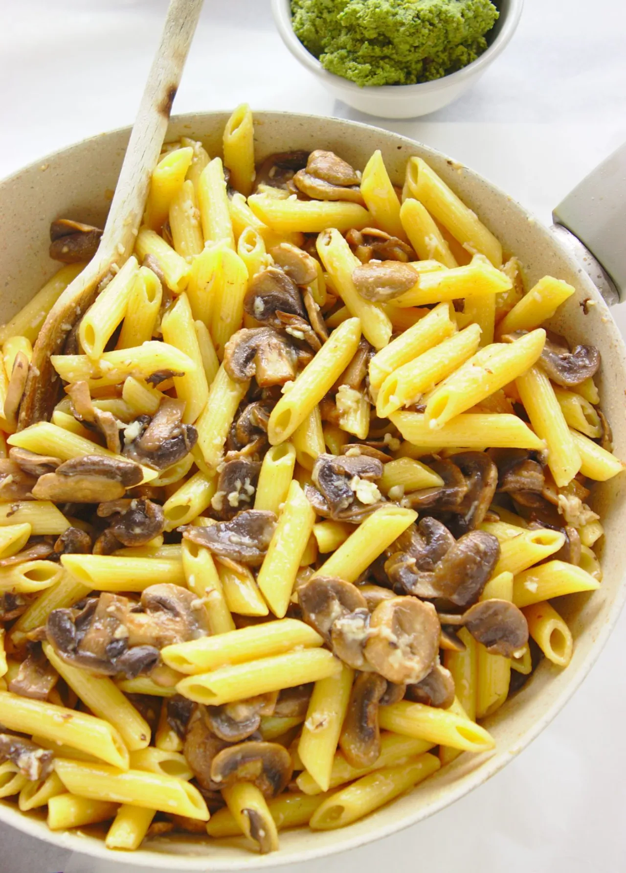 Zdjęcie Jak gotować makaron penne, aby osiągnąć idealną konsystencję?