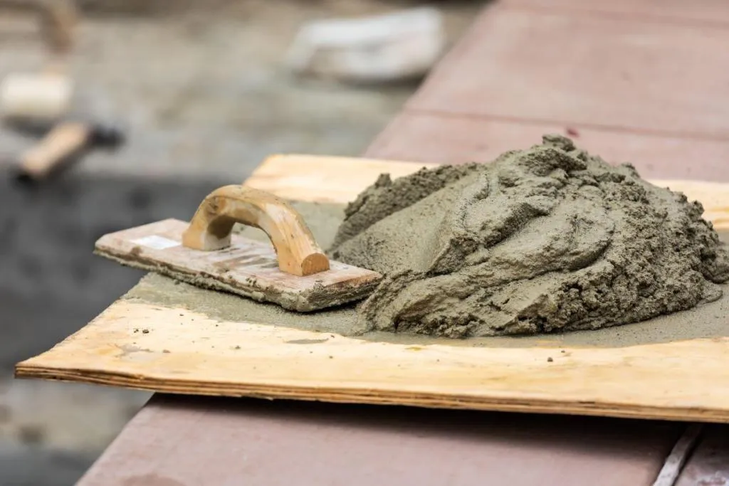 Zdjęcie Z czego składa się cement? Niezbędne składniki i ich znaczenie w budownictwie