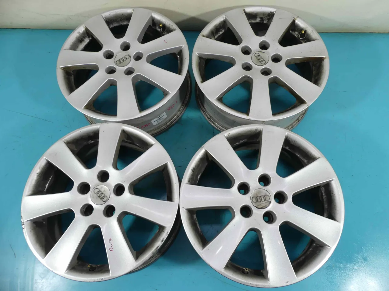 Zdjęcie Felgi 17" Audi A6 C6: Kluczowe parametry, dob&oacute;r opon i błędy