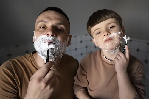 Zdjęcie Czy golić pierwszy zarost? Oto, co musisz wiedzieć przed goleniem