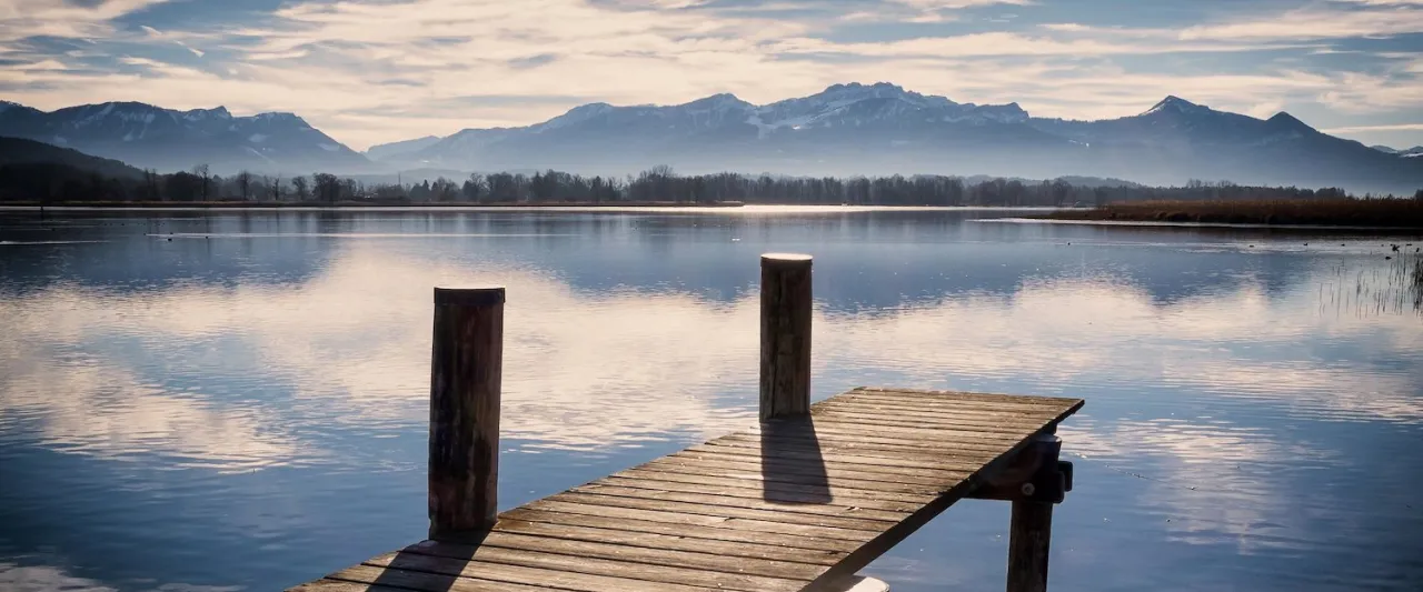 Zdjęcie Mit Hund am Chiemsee: Wichtige Tipps für einen entspannten Urlaub