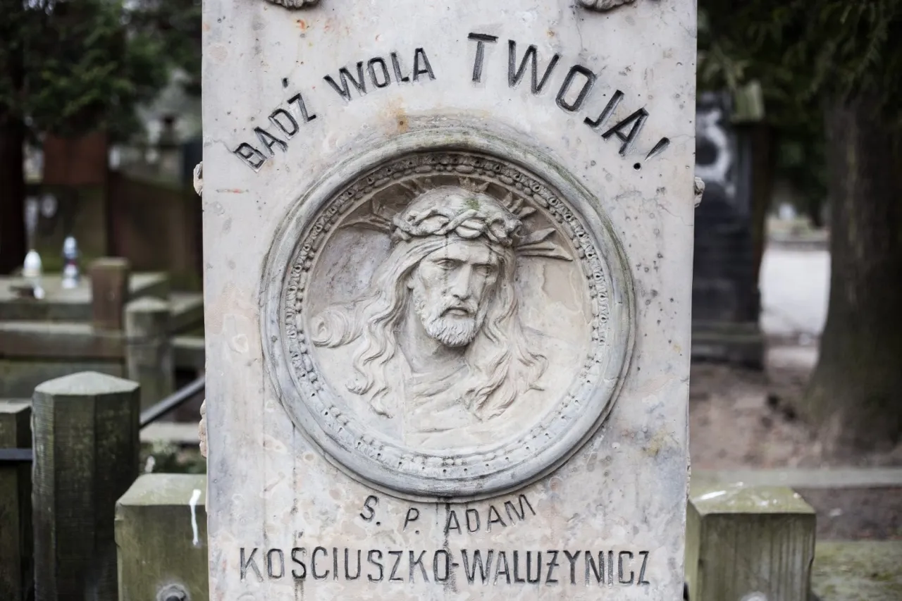 Zdjęcie Ile jest cmentarzy w Warszawie? Zaskakujące fakty i liczby