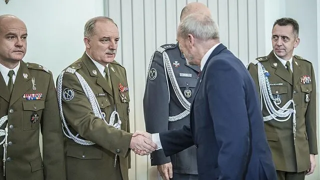 Zdjęcie Jan Dziedzic generał: Kluczowe osiągnięcia i wpływ na armię polską