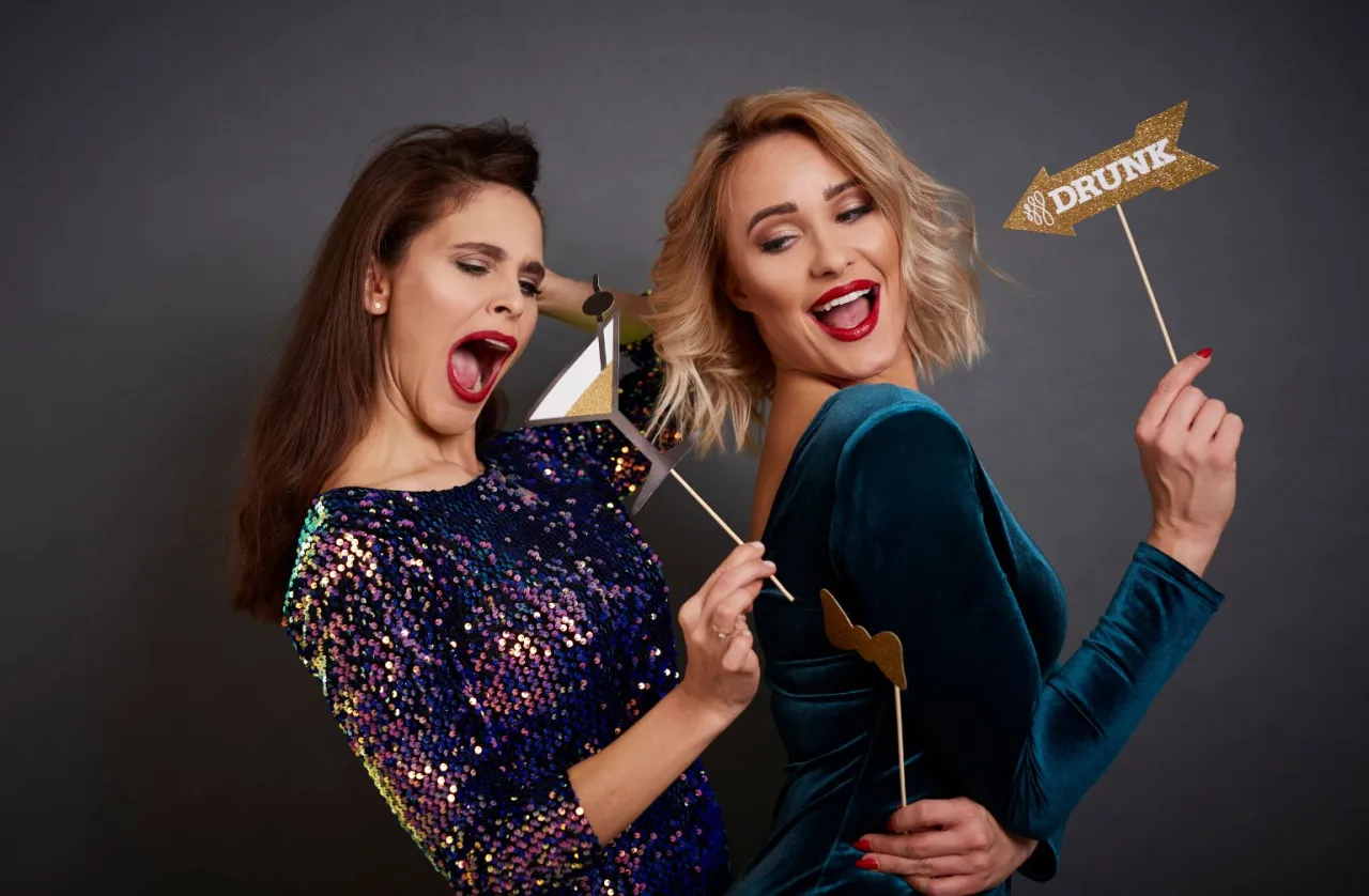 Zdjęcie Ile kosztuje fotobudka? Sprawdź ceny i ukryte koszty wynajmu