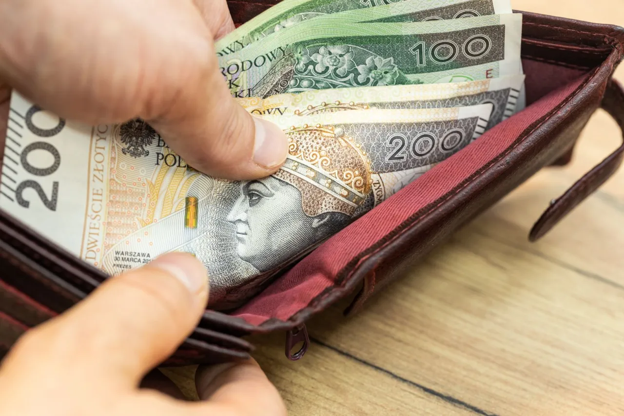Zdjęcie Kto może skorzystać z senior 500 plus? Sprawdź wymagania i dokumenty