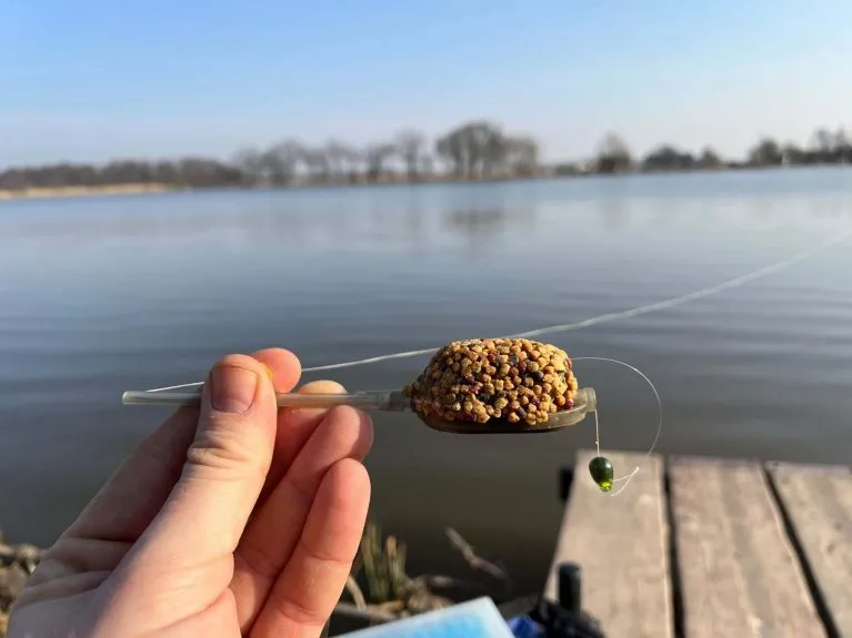 Zdjęcie Jak zrobić platformę wędkarską – proste kroki i niezbędne materiały