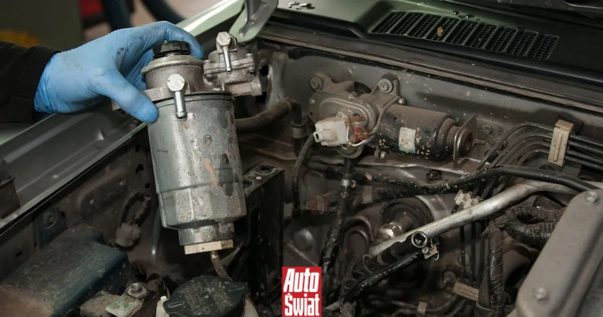 Zdjęcie Filtr paliwa diesel - co ile wymiana, aby uniknąć kosztownych napraw