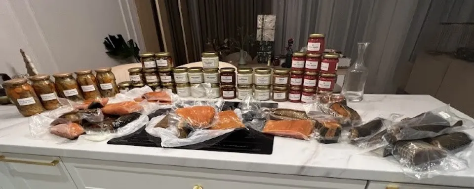 Zdjęcie Gdzie zjeść w Ustce? Odkryj najlepsze miejsca na smaczną rybę