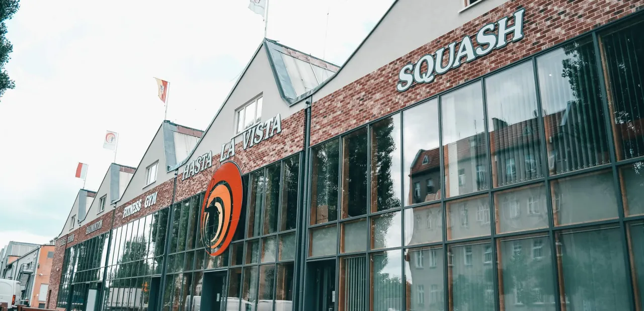 Zdjęcie Squash Wrocław multisport - najlepsze korty i ceny, które musisz znać