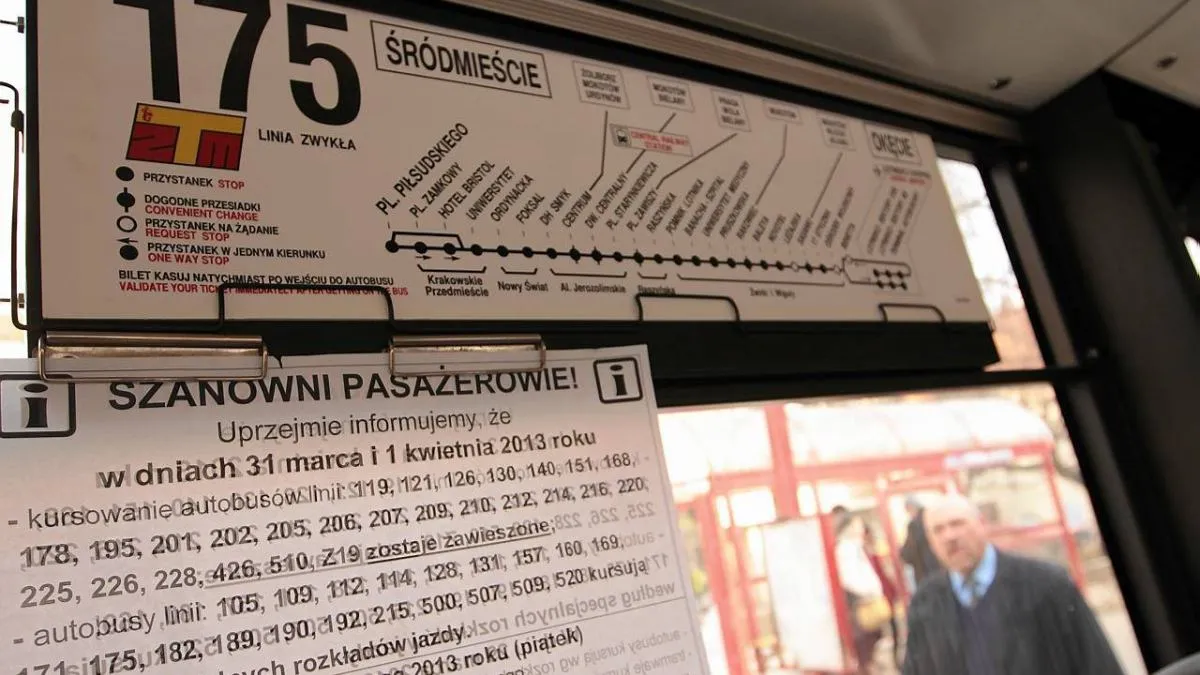Zdjęcie Autobus 500 Warszawa rozkład jazdy - poznaj godziny kursowania i częstotliwość