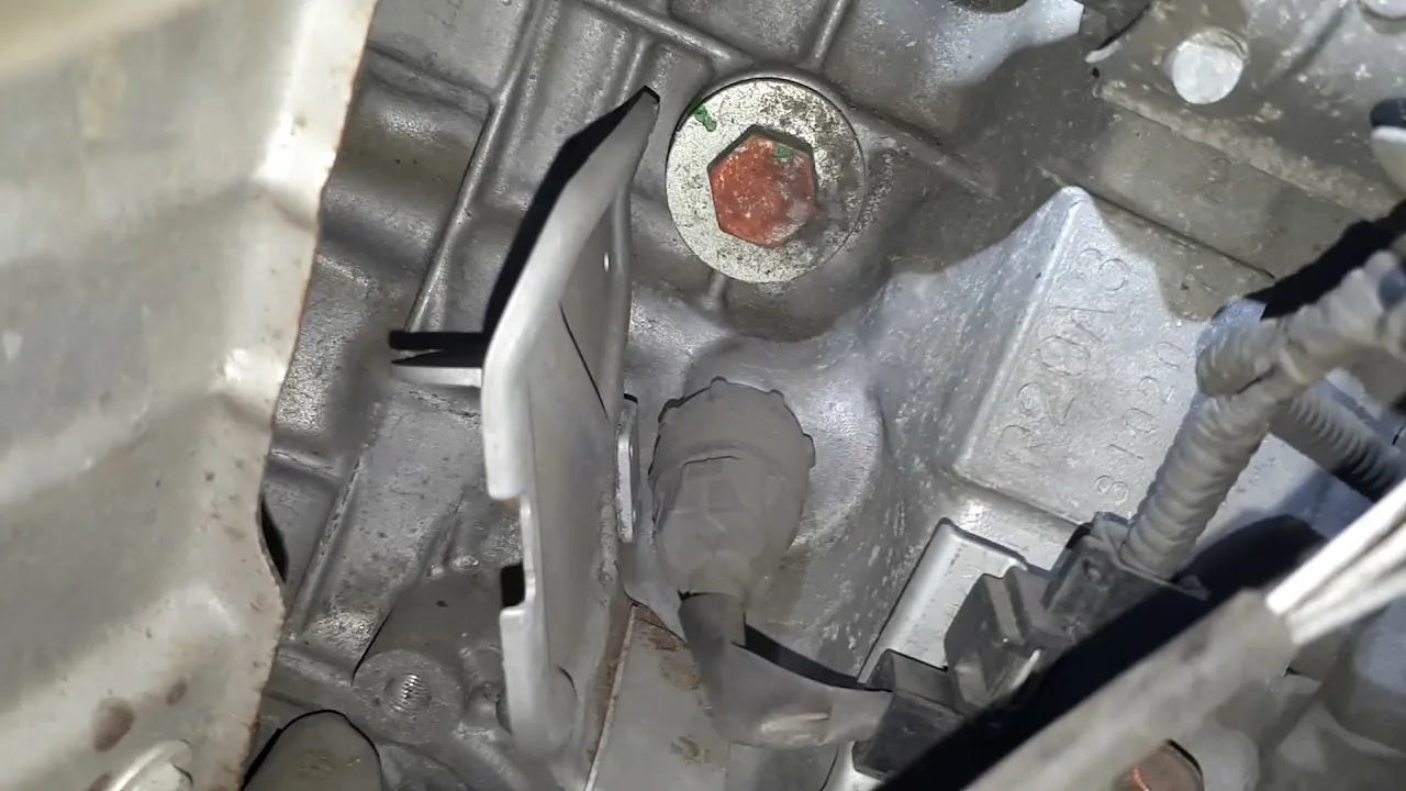 Zdjęcie Gdzie wlać płyn chłodniczy Honda Jazz? Proste kroki, aby uniknąć problemów