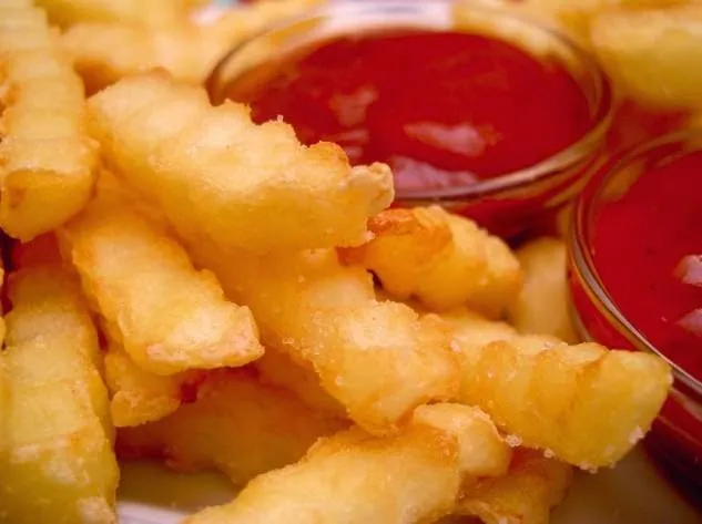 Zdjęcie Czy frytki mają gluten? Uważaj na kontaminację w restauracjach!