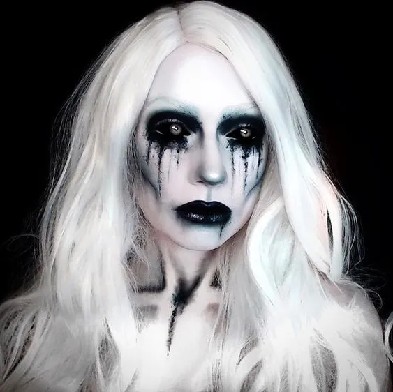 Zdjęcie Maquillaje de fantasma: crea un look aterrador y fácil para Halloween