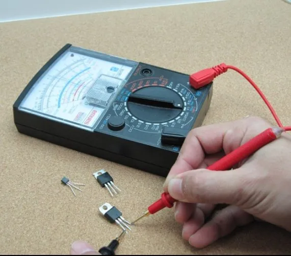 Zdjęcie Jaka rezystancja izolacji jest niebezpieczna dla instalacji elektrycznych?