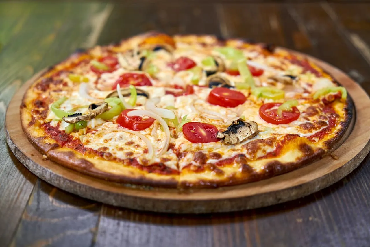 Zdjęcie Kto wymyślił pizzę? Zaskakujące fakty o jej powstaniu i twórcy